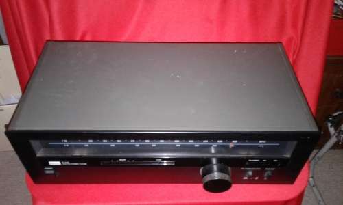 Sansui FM/AM tuner T-60