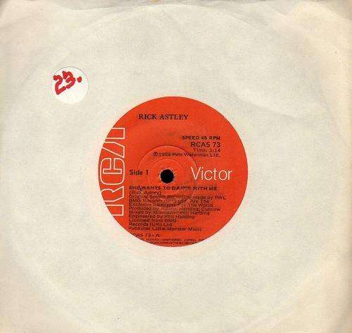 Rick Astley - She wants to dance with me - Seven Single