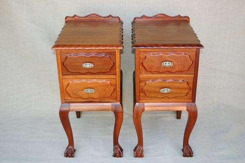 Set of 2 Kiaat ball & claw bedside tables - 37.5cm x 49cm x 76cm high