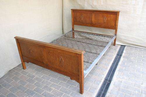 Oak double bed headboard, footend and mat - No mattress