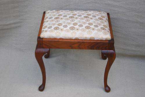 Kiaat Queen Anne dressing table stool - 50cm x 40cm x 48cm high