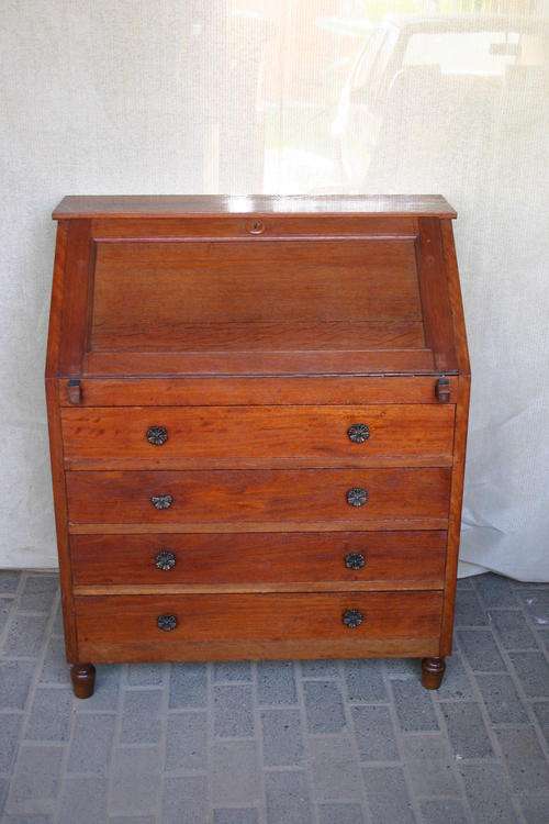 Oak writing table