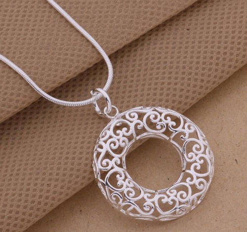 A beautiful hollow heart pendant with necklace