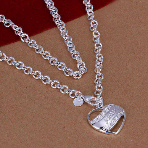 925 Sterling silver plated heart pendant necklace with Guess wording - Beautiful