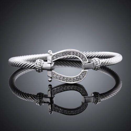 Impressive 925 Sterling silver plated bangle with crystal inlay- Stunning