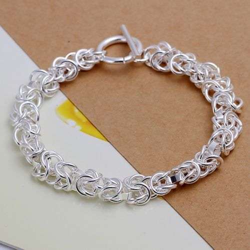Beautiful 925 Sterling silver plated chunky bracelet with a TO clasp