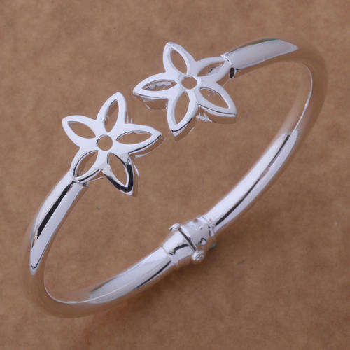 Elegant 925 sterling silver plated metal spring loaded flower bangle for easy fit!