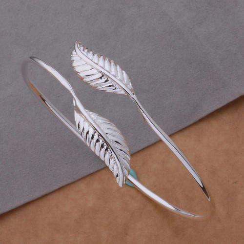 Beautiful 925 silver plated leaf design cuff bangle