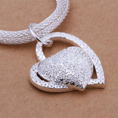 Beautiful 925 Sterling silver plated 5mm mesh weave necklace with a frosted heart look pendant