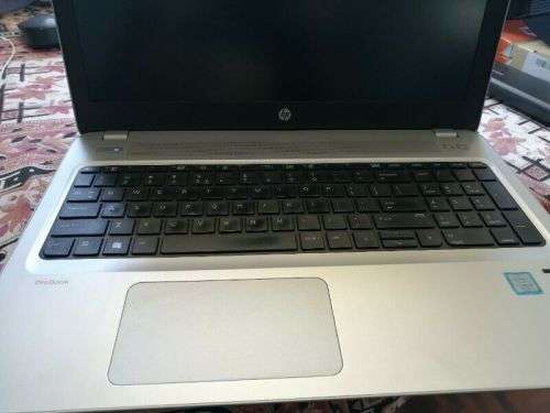 HP ProBook 450 G4, Core i5, 8GB Ram, 500GB HDD, fingerprint reader + Windows 10 Pro
