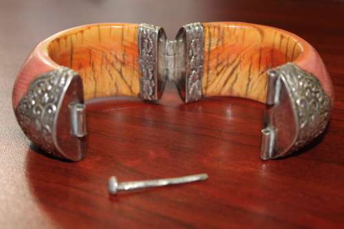 Antique Indian Ivory Cuff Bracelet, tooled Sterling Silver fittings with Buddha Motif circa 1800s