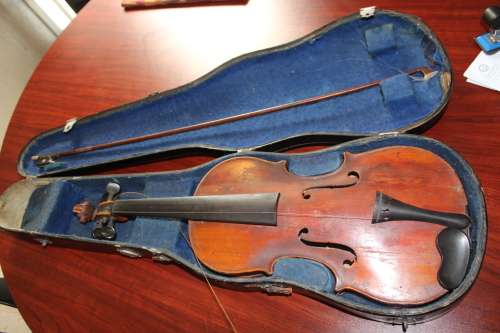 Antique Saxon German Violin circa 1800s Modelled after the work of Antonius Stradivari