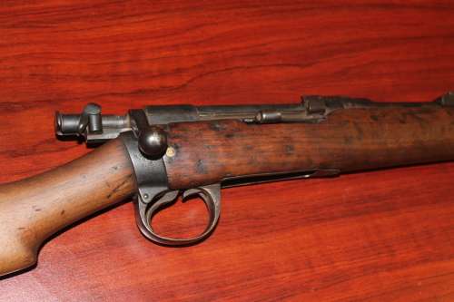 Antique De-activated Lee Enfield .303 Bolt action Rifle