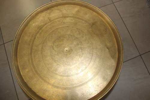 ANTIQUE 19TH CENTURY ARABIC BRASS TOPPED FOLDING TABLE 55CM TALL BY 56.5 CM WIDE STUNNING DETAIL