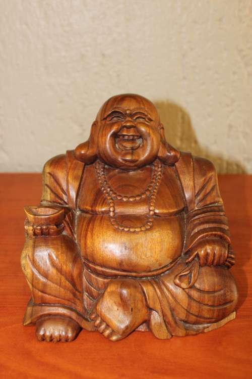 VINTAGE HANDCARVED HARDWOOD CHINESE BUDDHA 17CM TALL BY 18CM