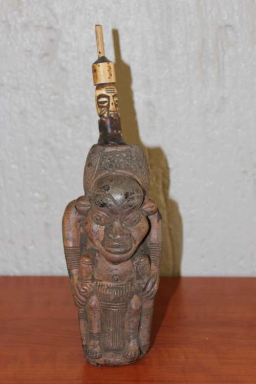 ANTIQUE BAMILEKE CAMEROON CEREMONIAL TERRACOTTA, WOOD AND BONE PIPE 34CM TALL BY 10CM
