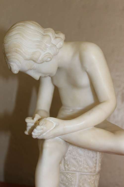 Spectacular 19th Century Italian Alabaster Carving of `SPINARIO` Signed Prof. E Sacchi, 31cm by 17cm