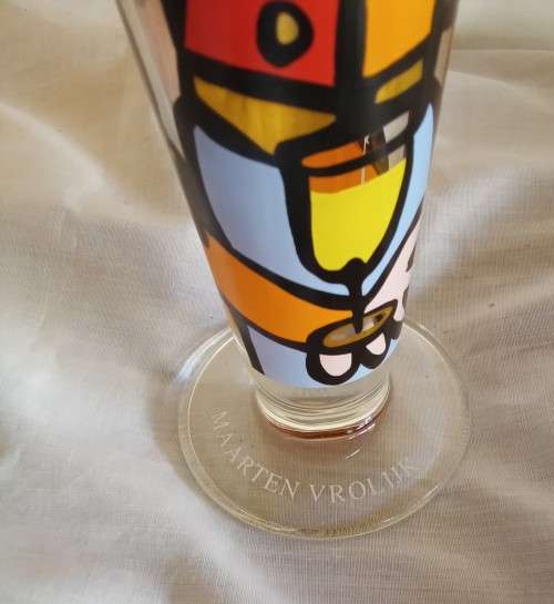 Original Maarten Vroligk Collectors Art Glass, 25cm Tall