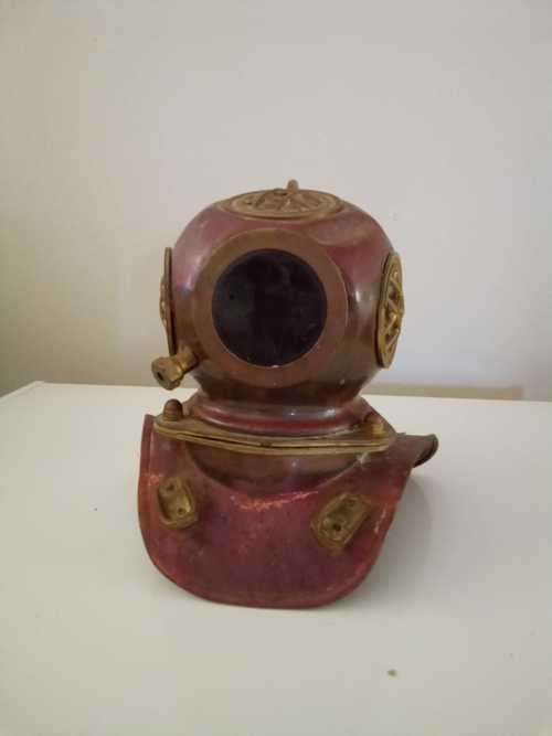 Vintage Copper and Brass Diving helmet ornament 20x20cm