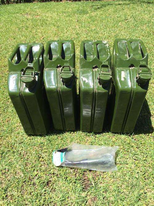 4 x 20L Jerry Cans