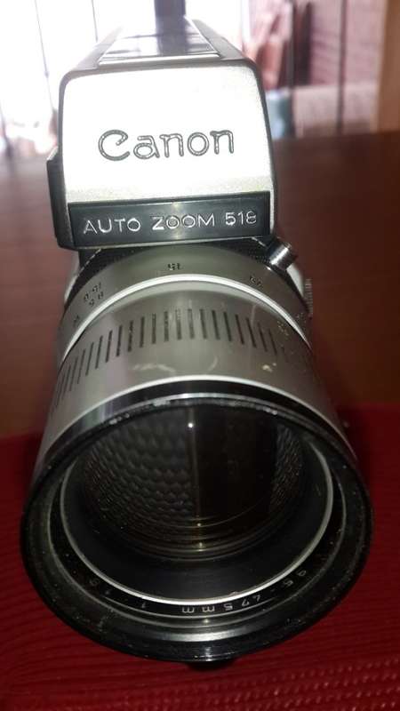 Vintage Canon Auto Zoom 518 Super 8 Movie Camera.