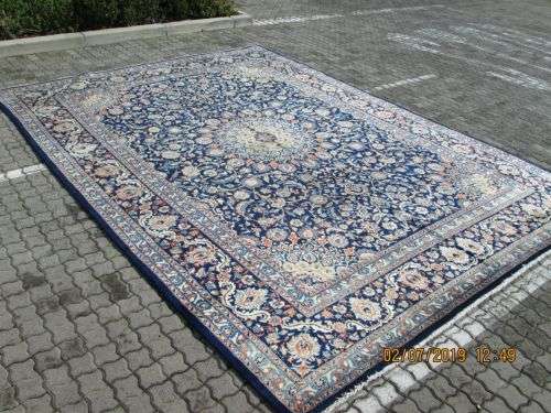 BEAUTIFULL BLUE  PERSIAN TABRIZ SIZE 410 X 305