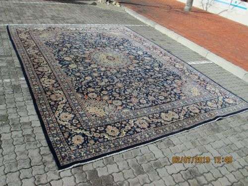 BEAUTIFULL BLUE  PERSIAN TABRIZ SIZE 410 X 305