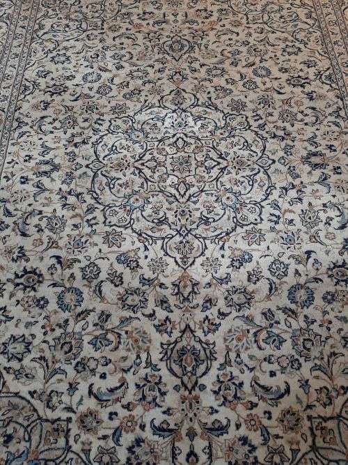 PERSIAN CREAM NAIN CARPET SIZE 400 X 300