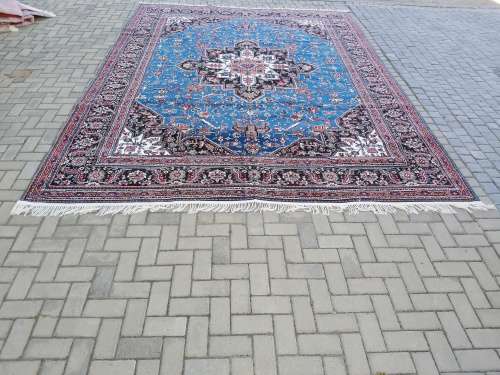 Persian machine made high-quality hariz size 300x400