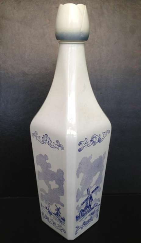 Blue and White - Vinaigrette decanter