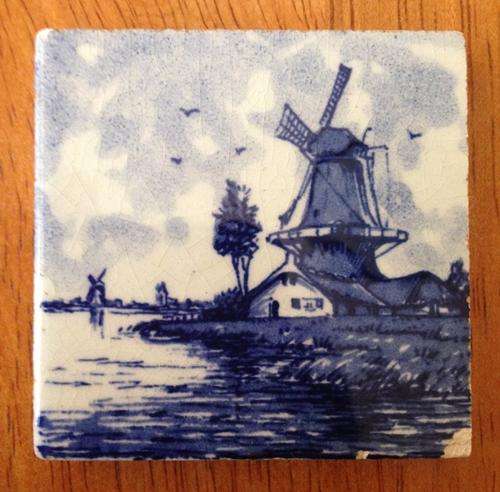 3 x Delft Tiles - Bid per tile to take all