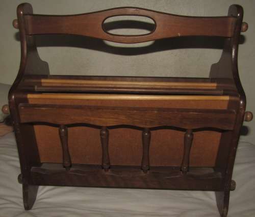 RETRO WOODEN MAGAZINE RACK - HAVE A LOOK - REMINISCE YESTERYEAR