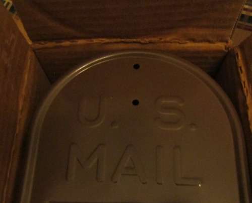 USA Rural Mailbox - Unused  Minor Assembly Needed (all parts included) +- 30 Yrs In Old Original Box