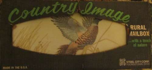 USA Rural Mailbox - Unused  Minor Assembly Needed (all parts included) +- 30 Yrs In Old Original Box