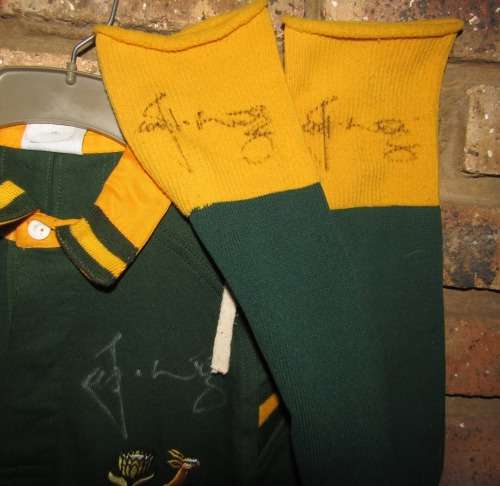 SPRINGBOKS SIGNED X-Large Jersey Never Worn PLUS JOOST MATCH WORN SOCKS SIGNED