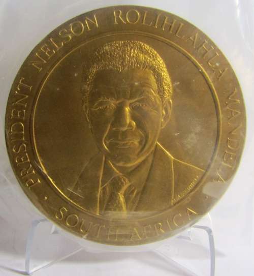 Nelson Mandela Bronze Medal:Replica of USA Congressional Gold Medal awarded to Mandela. Half Price