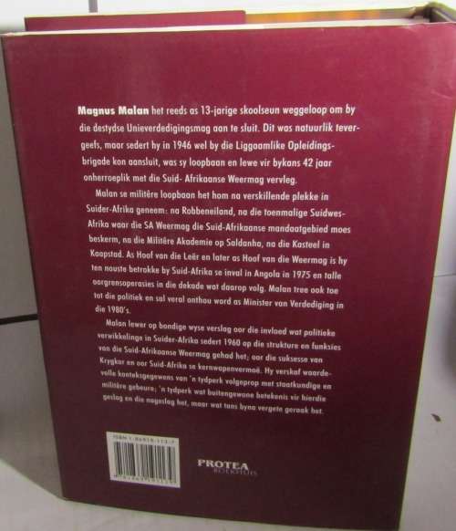 Signed Copy - MAGNUS MALAN - My lewe saam met die SA Weermag