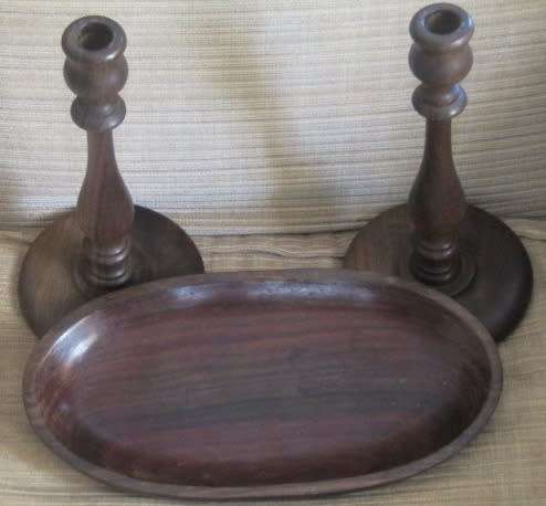 Teak bowl and two "Wit Stinkhout" candle holders