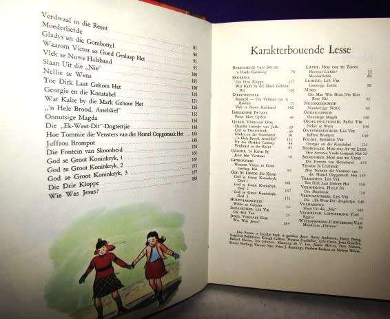 Oom Attie se Slaaptyd Stories - Eerste Uitgawe 1926 Hierdie Druk van 1964