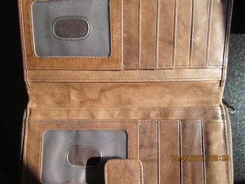 Busby Tuscany Leather Ladies Purse