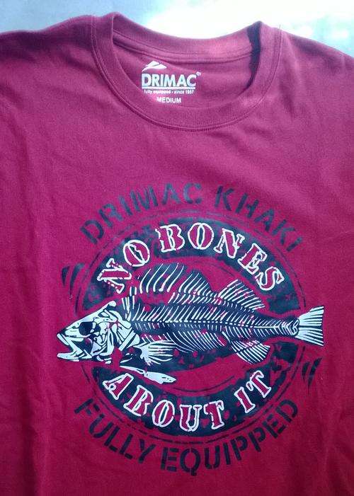 DRIMAC Red T-Shirt "No Bones About It" size M