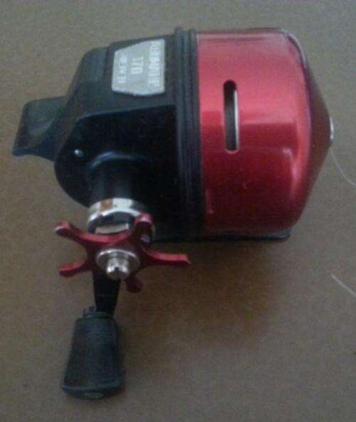 Ambassador abumatic 170 Button Reel made in Sweden in good condition