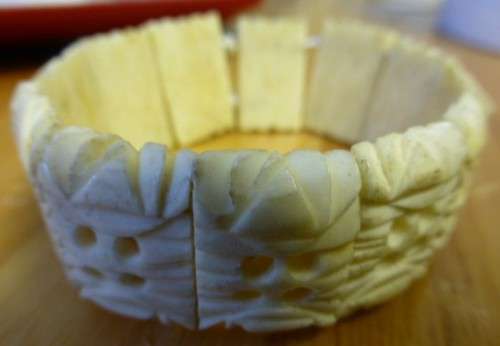 Bone or Ivory Bangle - estate lot 171 - late entry