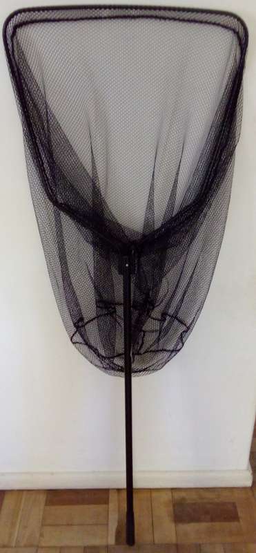 Large Fishing Scoop Net with fine mesh net - NEW