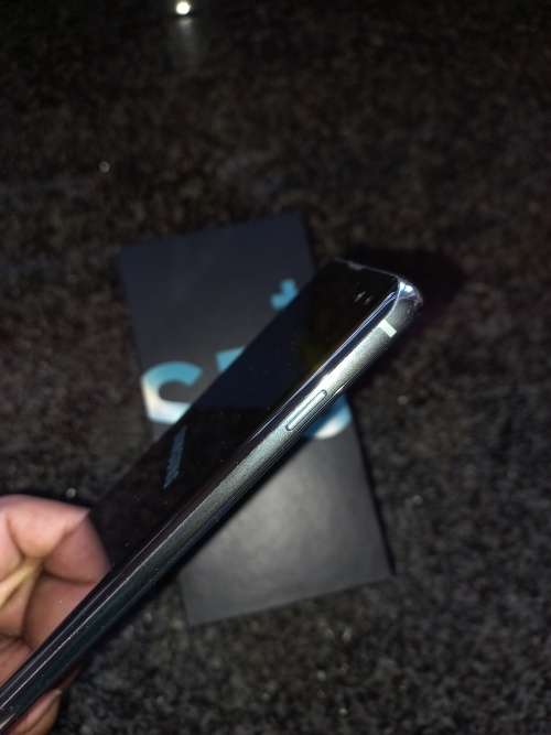 Samsung Galaxy S10 Plus 128GB (10/10 condition)