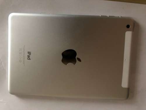 IPAD MINI 2*RETINA DISPLAY*16GB**4G & WIFI**SILVER