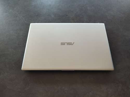 Asus vivobook 15 i5 8th gen