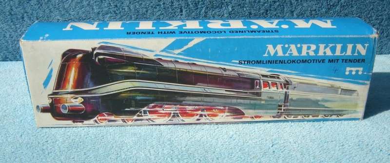 Marklin HO gauge BR03 Streamlined Steam Locomotive No. 3094