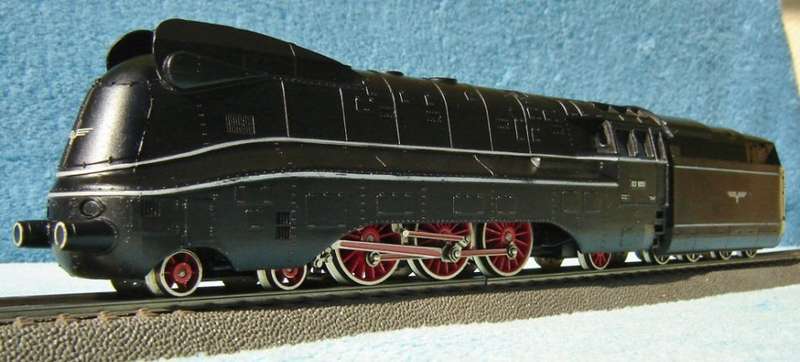 Marklin HO gauge BR03 Streamlined Steam Locomotive No. 3094