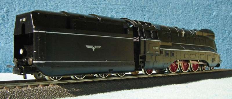 Marklin HO gauge BR03 Streamlined Steam Locomotive No. 3094